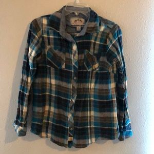 Legendary Whitetails Flannel Button Up